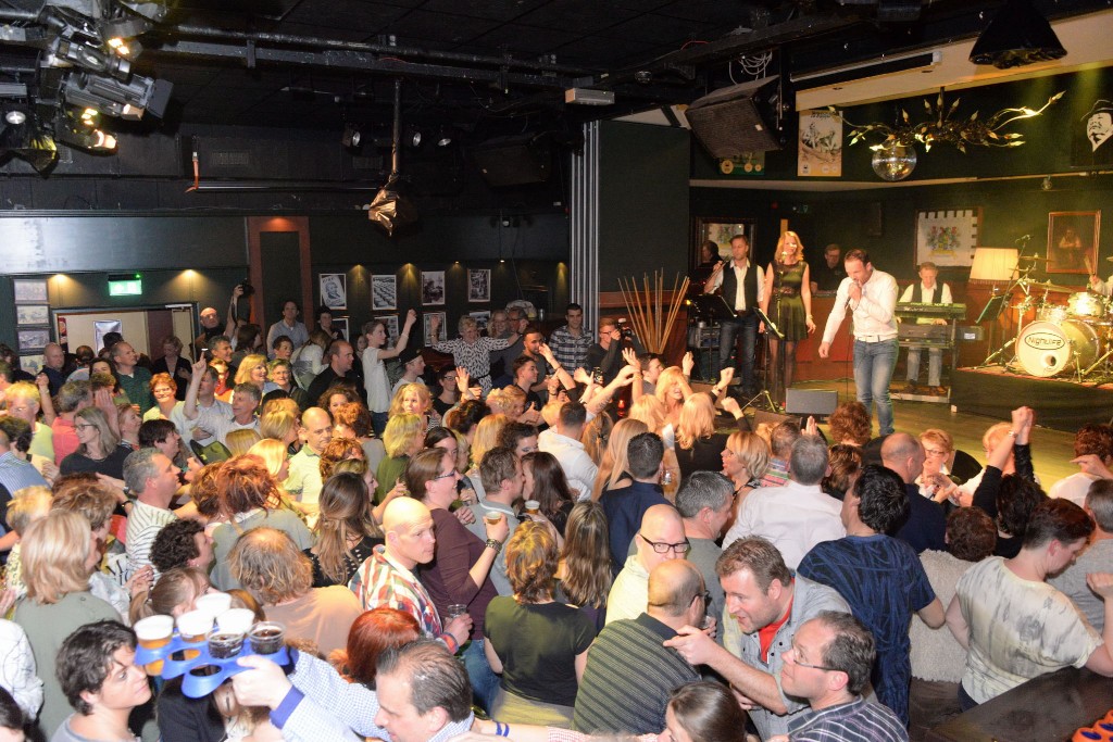 ../Images/Heel Noordwijkerhout zingt Hazes 395.jpg